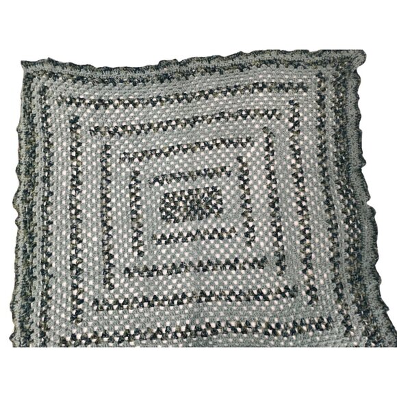 Handmade Green & Blue Square Afghan throw - Picture 3 of 3